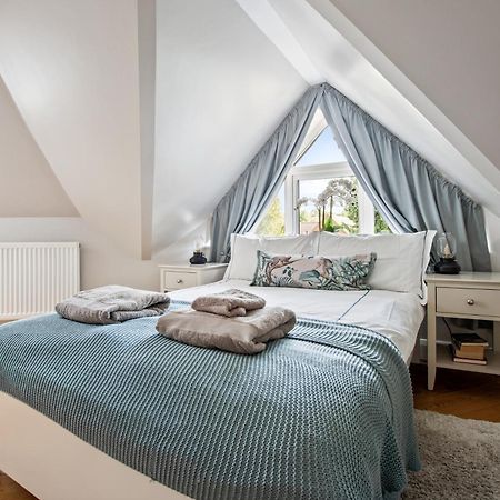 Central And Cosy Brockenhurst Flat Eksteriør billede