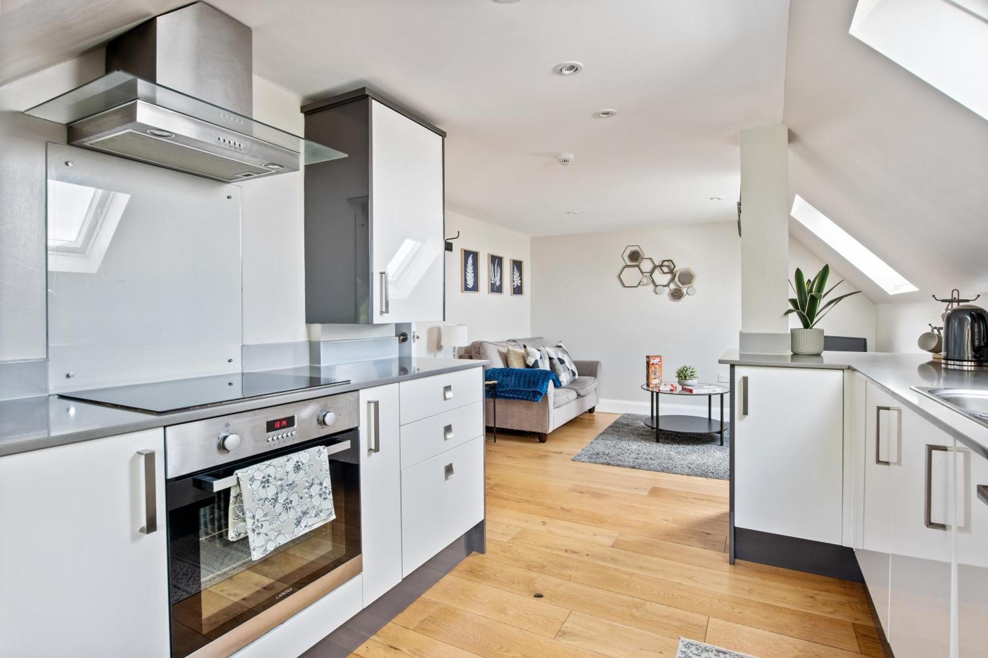 Central And Cosy Brockenhurst Flat Eksteriør billede